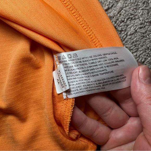 Greg Norman Five Iron Golf Polo Shirt Bright Orange Shark Logo Play Dry Large - Picture 6 of 8